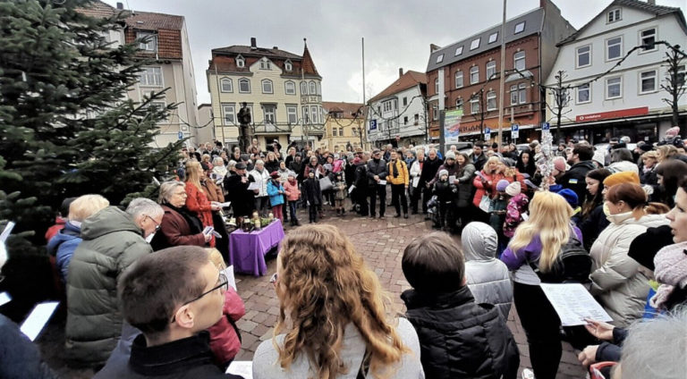 Heiligabend Zusammensein und Singen